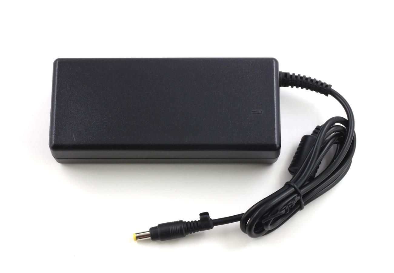  Akyga (AK-ND-08) hálózati laptop adapter töltő 90W tápkábel nélkül akciós termékkép 1