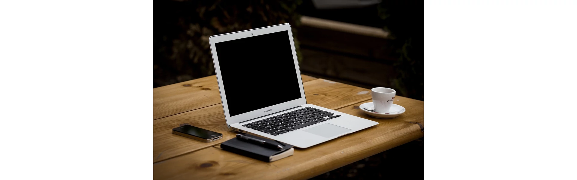 Milyen szerszámok kellenek laptop javításhoz?