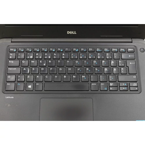 Dell Latitude 3380 felújított laptop garanciával i3-8GB-128SSD-HD