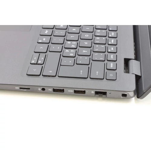 Dell Latitude 3420 felújított laptop i3-1115G4 8GB RAM 256SSD 14" HD WIN11