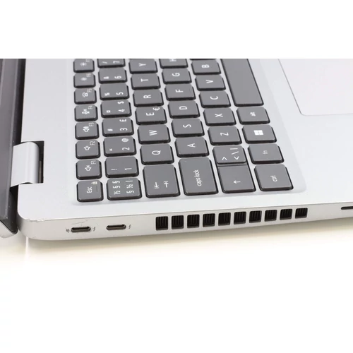 Dell Precision 3560 felújított laptop garanciával i7-16GB-512GB-FHD-NVD