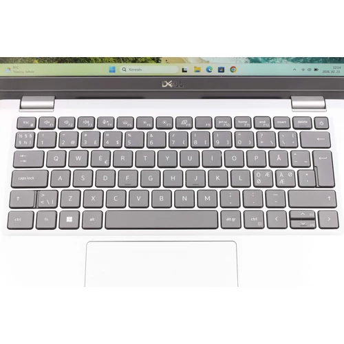 Dell Latitude 5320 felújított laptop i3-1125G4 16GB RAM 256SSD 13.3" FHD WIN11