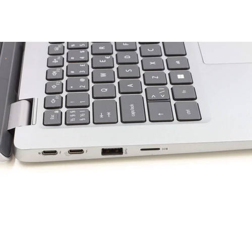 Dell Latitude 5320 felújított laptop i3-1125G4 16GB RAM 256SSD 13.3" FHD WIN11