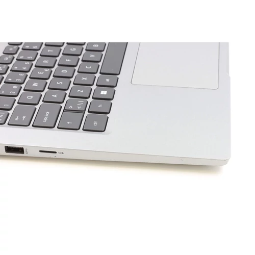 Dell Latitude 5320 felújított laptop i3-1125G4 16GB RAM 256SSD 13.3" FHD WIN11