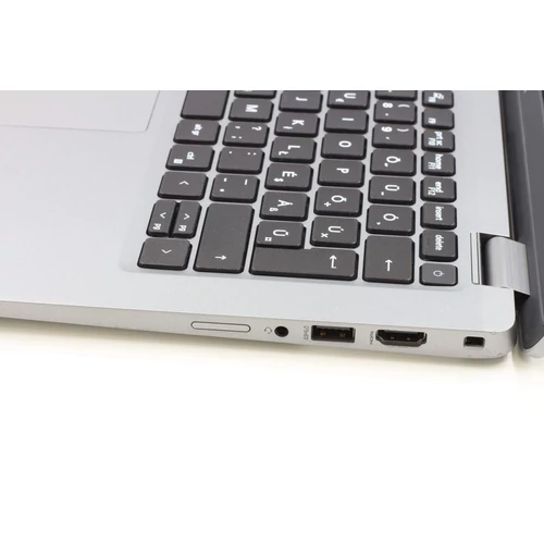 Dell Latitude 5320 felújított laptop i3-1125G4 16GB RAM 256SSD 13.3" FHD WIN11 HUN