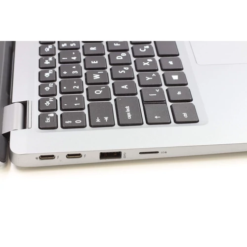 Dell Latitude 5320 felújított laptop i3-1125G4 16GB RAM 256SSD 13.3" FHD WIN11 HUN