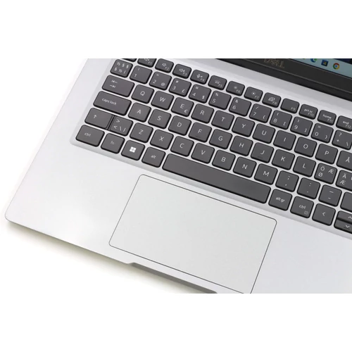 Dell Latitude 5320 felújított laptop i3-1125G4 16GB RAM 256SSD 13.3" FHD WIN11