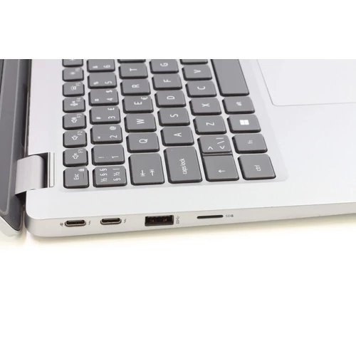 Dell Latitude 5320 felújított laptop i3-1125G4 16GB RAM 256SSD 13.3" FHD WIN11