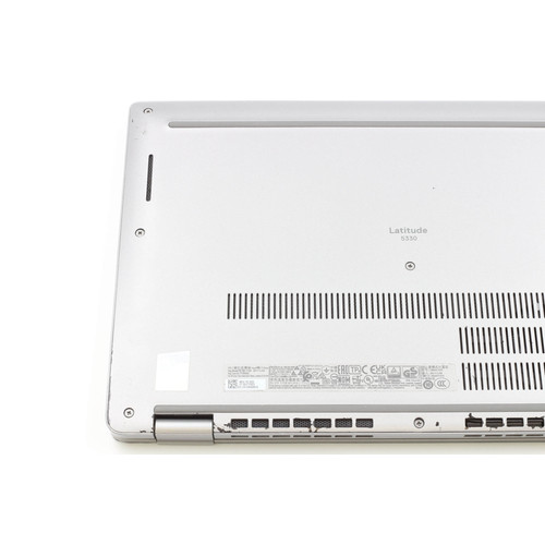 Dell Latitude 5330 felújított laptop i3-1215U 16GB RAM 256SSD 13,3" FHD WIN11