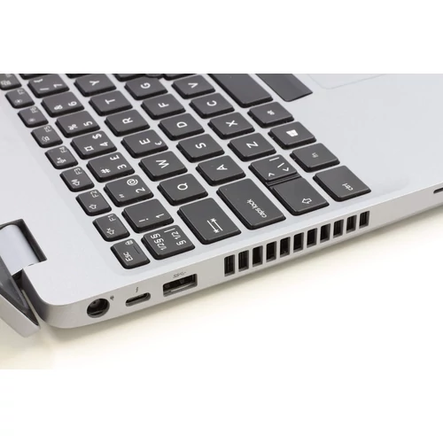Dell Latitude 5511 felújított laptop garanciával i7-16GB-1TBSSD-FHD-NVD