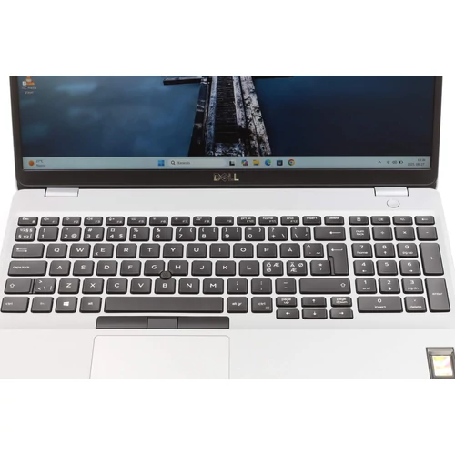 Dell Latitude 5511 felújított laptop garanciával i7-16GB-1TBSSD-FHD-NVD