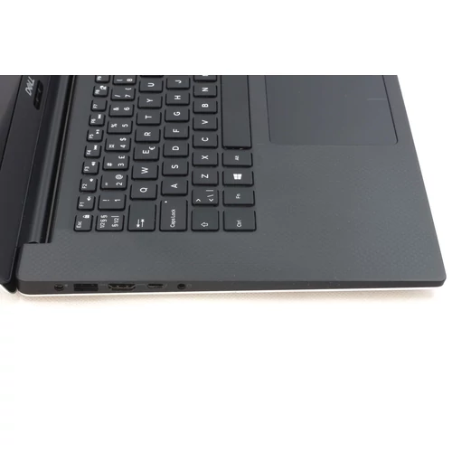 Dell Precision 5540 felújított laptop garanciával i7-32GB-500SSD-FHD-NVD
