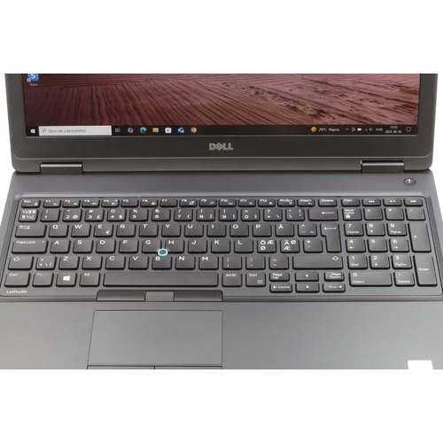 Dell Latitude 5580 felújított laptop garanciával i5-16GB-256SSD-FHD