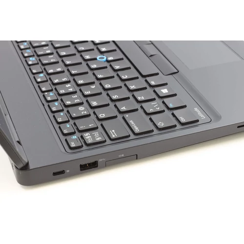 Dell Latitude 5580 felújított laptop garanciával i5-16GB-256SSD-FHD