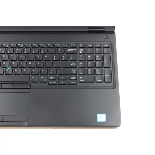 Dell Latitude 5590 felújított laptop garanciával i5-16GB-256SSD-FHD-US
