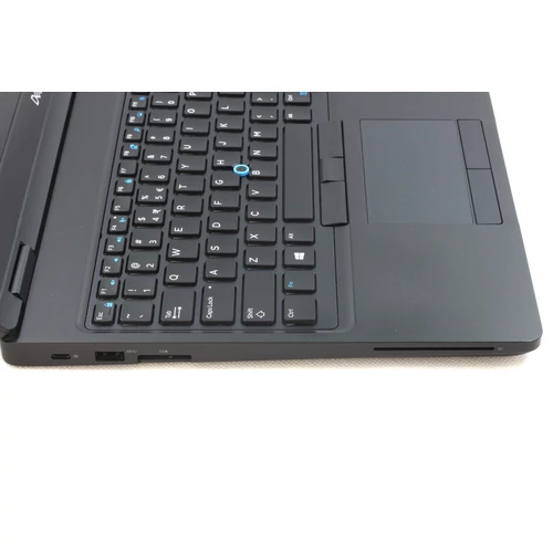 Dell Latitude 5590 felújított laptop garanciával i5-16GB-256SSD-FHD-US