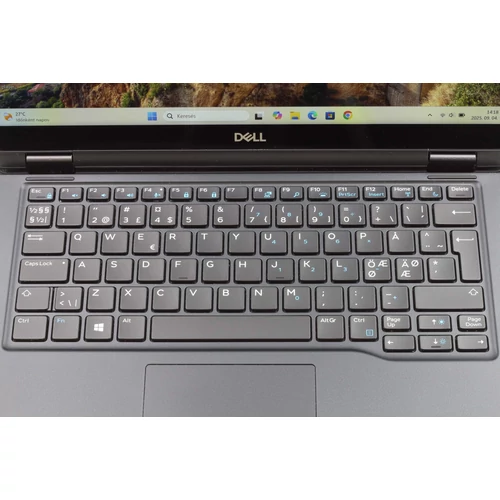 Dell Latitude 7390 felújított laptop-tablet garanciával i5-8GB-256SSD-FHD