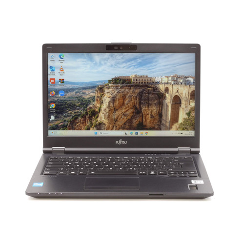 Fujitsu Lifebook E5411 felújított laptop i5-1135G7 16GB RAM 512SSD 14" FHD WIN11