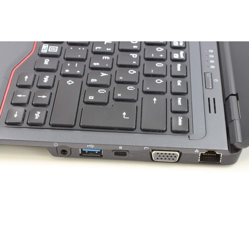 Fujitsu Lifebook U7310 felújított laptop i3-10110U 16GB RAM 256SSD 13.3" FHD WIN11 HUN