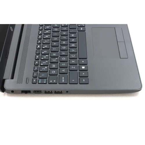 HP 250 G7 felújított laptop garanciával i5-8GB-256SSD-FHD-US