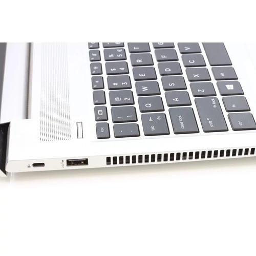 HP ProBook 450 G6 Felújított Laptop i3-8145U 8GB RAM 256SSD 15.6" FHD WIN11