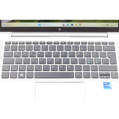 HP Elitebook 830 G8 Felújított Laptop i7-1165G7 16GB RAM 512SSD 13.3" FHD WIN11