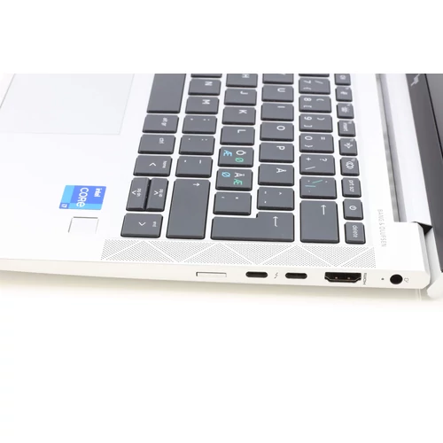 HP Elitebook 830 G8 Felújított Laptop i7-1165G7 16GB RAM 512SSD 13.3" FHD WIN11