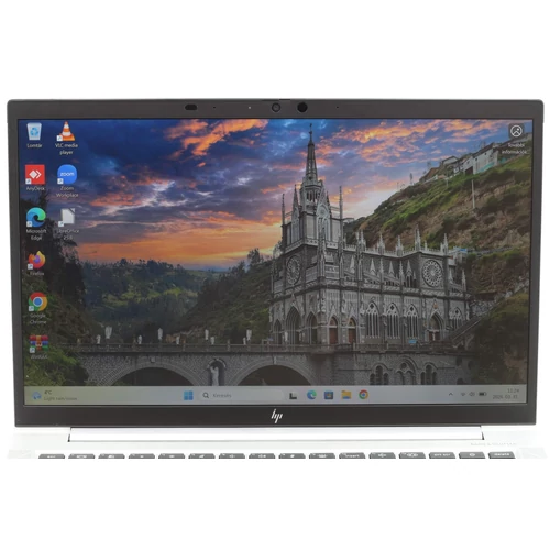 HP Elitebook 830 G8 Felújított Laptop i7-1165G7 16GB RAM 512SSD 13.3" FHD WIN11