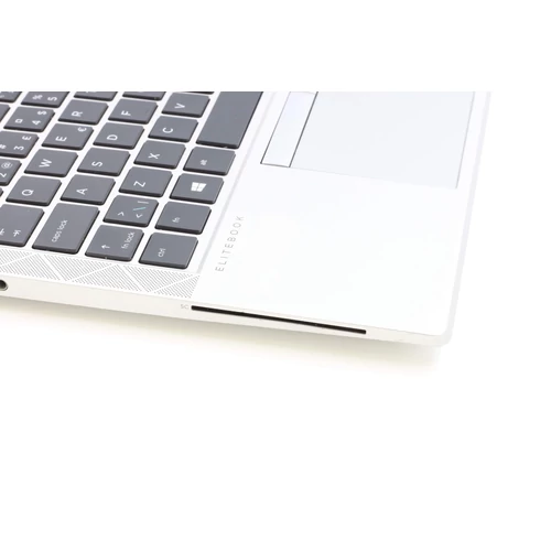 HP EliteBook 840 G8 felújított laptop i7-1165G7 16GB RAM 512SSD 14" FHD WIN11
