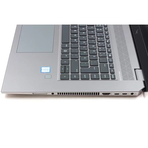 HP Zbook Studio G5 felújított laptop garanciával i7-32GB-512SSD-FHD