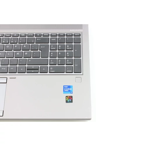 HP Zbook Fury 15 G8 Workstation laptop garanciával i7-64GB-2TBSSD-4KUHD-NVD