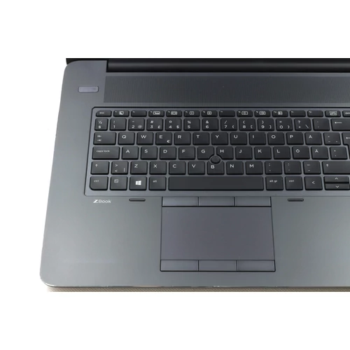 HP Zbook 17 G3 Workstation laptop garanciával i7-32GB-512SSD-FHD