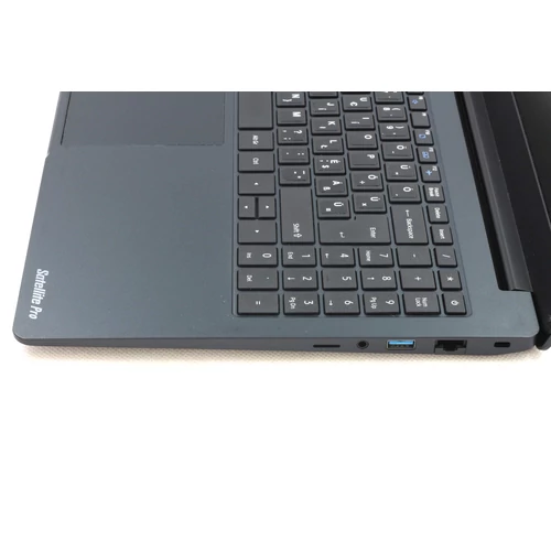 Dynabook (Toshiba) Satellite Pro C50-E-10Q felújított laptop garanciával i5-8GB-512SSD-HD