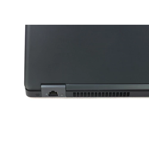 Dell Precision 3520 felújított laptop garanciával i7-32GB-512SSD-FHD-NVD