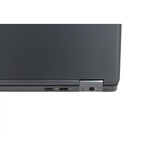Dell Precision 3530 felújított laptop garanciával i5-32GB-512SSD-FHD