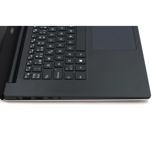 Dell Precision 5510 felújított laptop garanciával i7-16GB-256SSD-FHD-NVD