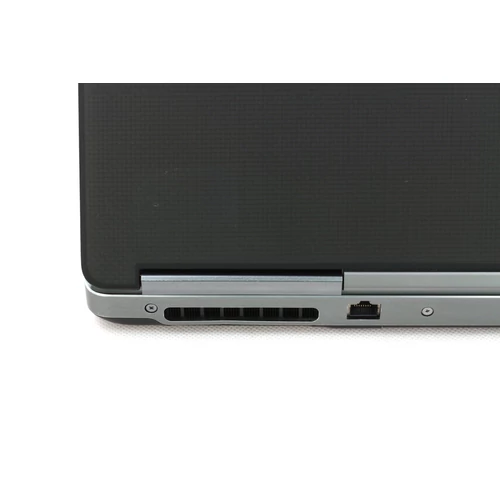 Dell Precision 7510 felújított laptop garanciával i7-16GB-1TBSSD-FHD-NVD