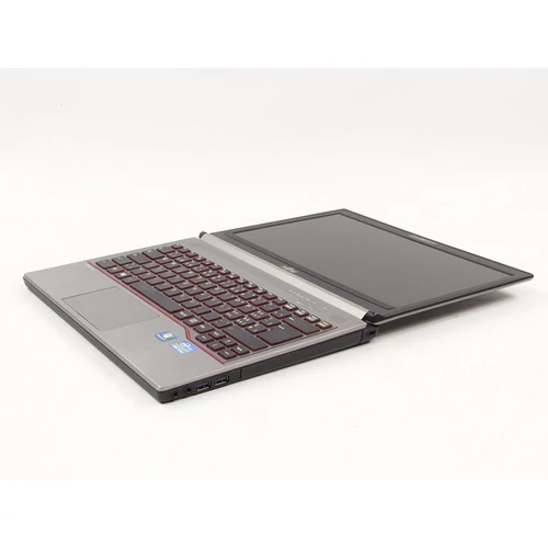Fujitsu Lifebook E736 felújított használt laptop