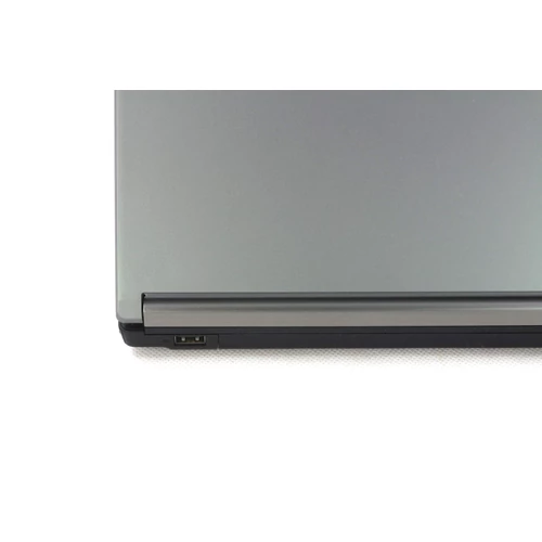 Fujitsu Lifebook E746 felújított laptop garanciával i3-8GB-128SSD-FHD-HUN
