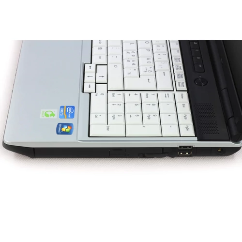 Fujitsu Lifebook E751 felújított laptop garanciával i3-8GB-128SSD-HD