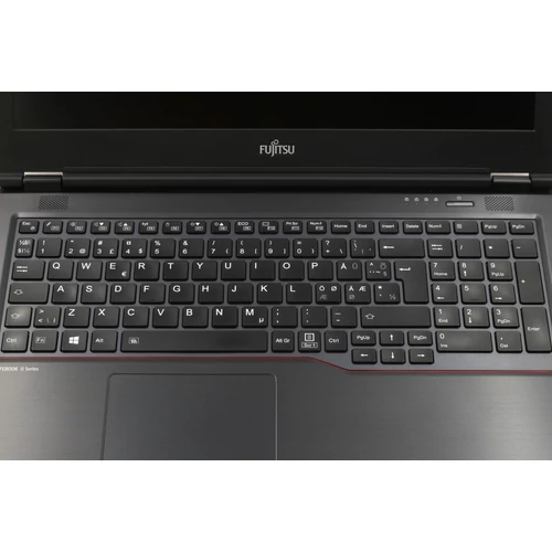 Fujitsu Lifebook U757 felújított laptop garanciával i5-8GB-256SSD-FHD
