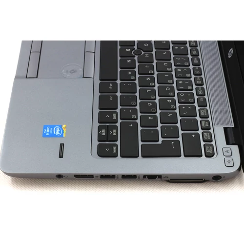 HP EliteBook 820 G2 felújított laptop garanciával i5-8GB-128SSD-HD