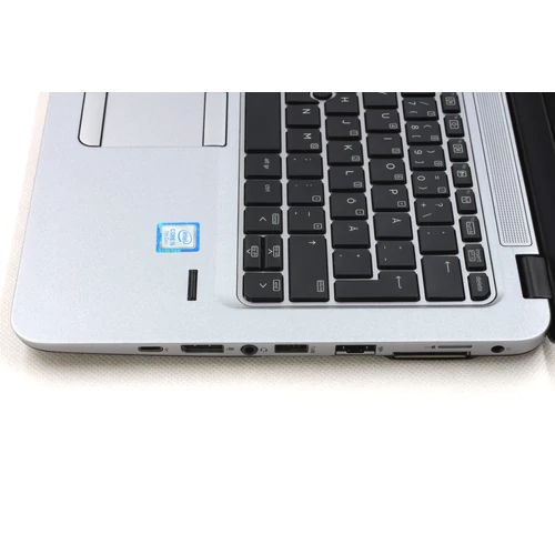 HP Elitebook 820 G4 felújított laptop garanciával i5-8GB-256SSD-HD