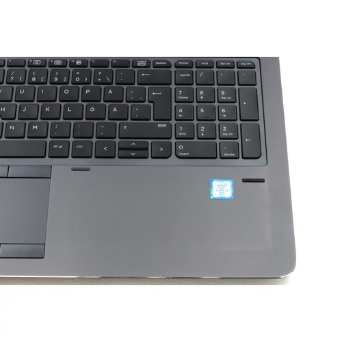 HP Zbook 15 G3 Workstation laptop garanciával i7-32GB-512SSD-FHD