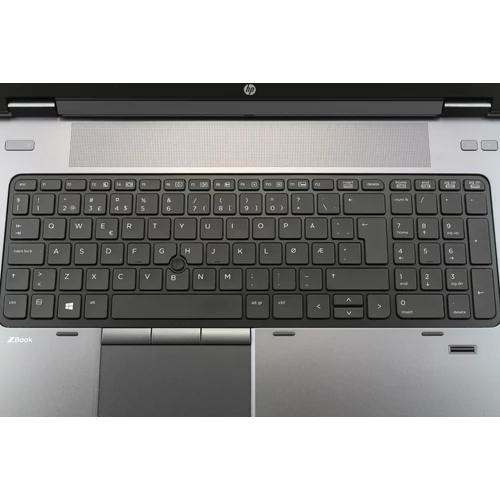 HP Zbook 17 G2 Workstation laptop garanciával i7-16GB-240SSD-FHD
