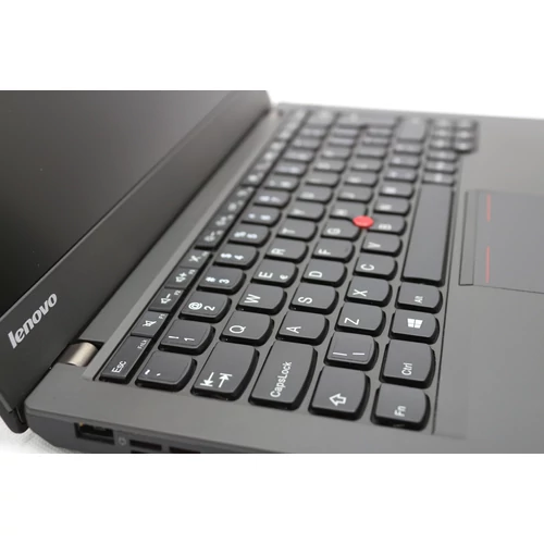 Lenovo Thinkpad X240 felújított laptop garanciával i5-8GB-240SSD