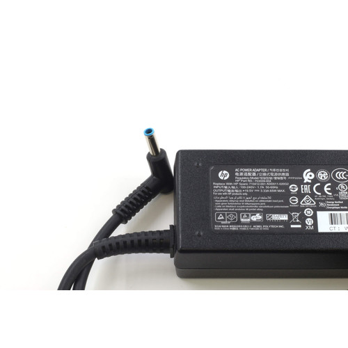 Eredeti használt HP laptop töltő 4.5x3.0 mm kék végű csatlakozóval 65W + tápkábel