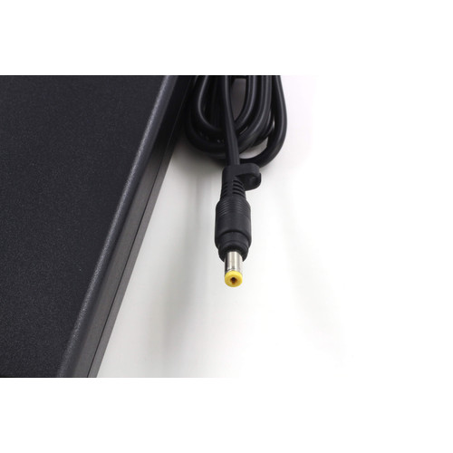 Akyga (AK-ND-08) hálózati laptop adapter töltő 90W tápkábel nélkül