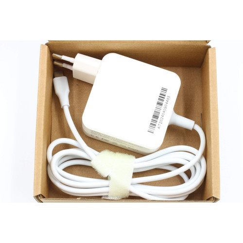 Univerzális laptop töltő 45W USB-C csatlakozóval (fehér)